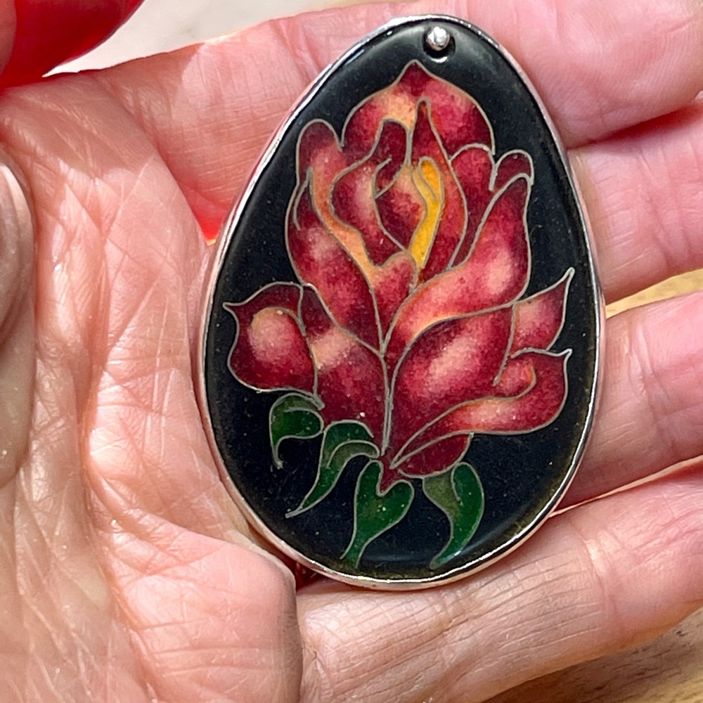 Red Resin Rose Silver Pendant